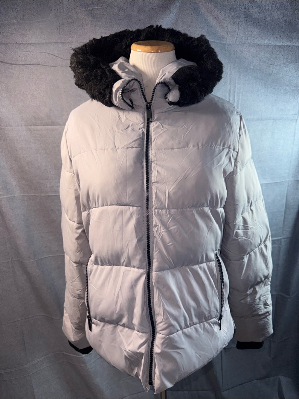 02A-Maralyn & Me White Puffer Jacket with Black Faux Fur Hood